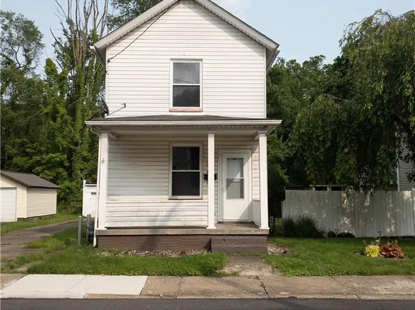 737 Grove Ave, New Brighton, PA 15066