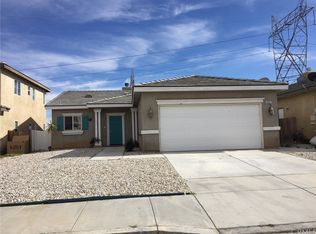 14821 Steeplechase Rd, Victorville, CA 92394