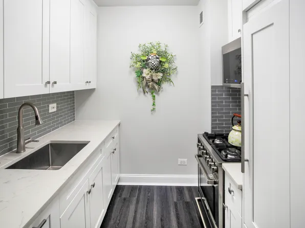 44 West 62nd Street image 9 of 12