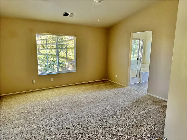32040 Poppy Way — Photo 11