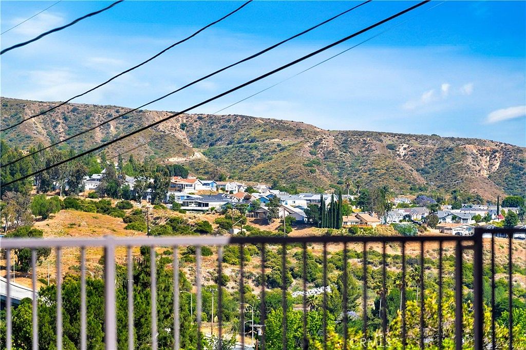 Sylmar, CA 91342