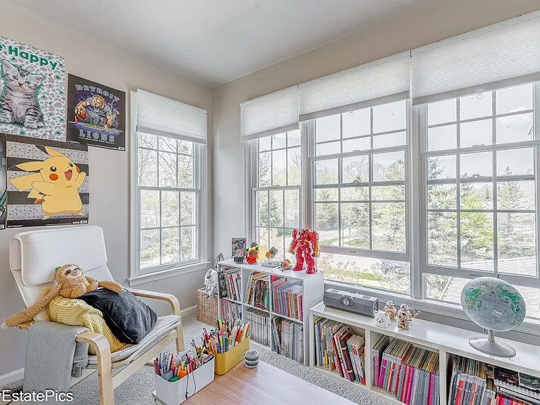 26168 Fieldstone Dr #100 — Photo 45