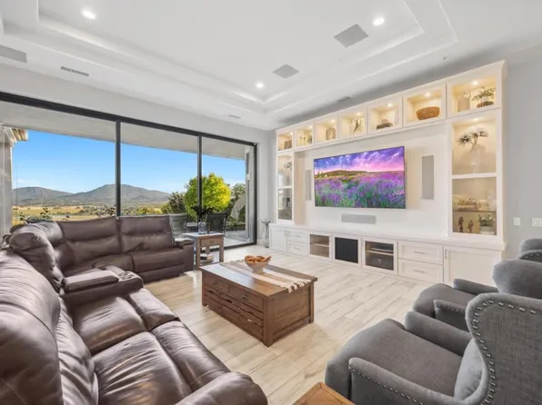 17780 Puerto Oro Ln, Ramona, CA 92065