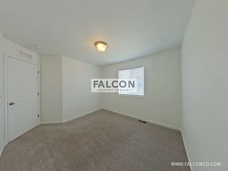 10512 Castor Dr — Photo 17