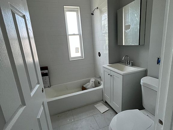 2nd image of 366 Highland Ave #3P