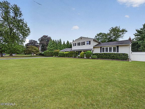 4th image of 30 Coronet Avenue