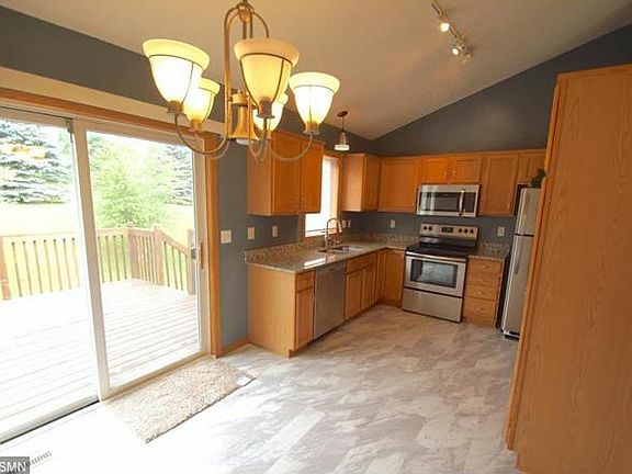 5th image of 3334 White Oaks Ln
