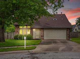 812 W Los Angeles St, Broken Arrow, OK 74011