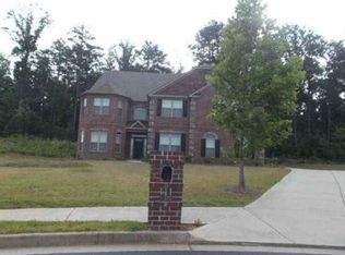 605 Ellamount Ct, Atlanta, GA 30331