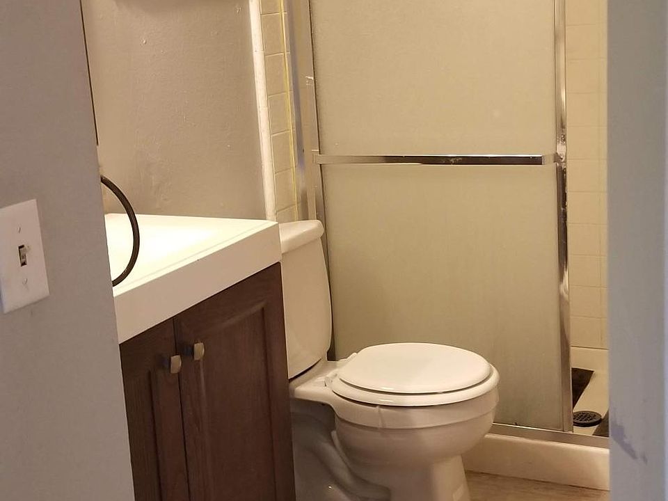 2nd image of 3631 W Hemlock St #A