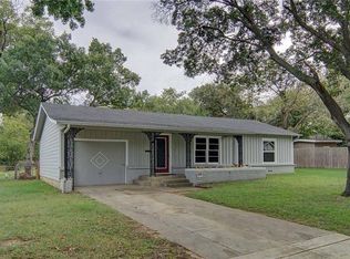 2621 Halbert St, Fort Worth, TX 76112