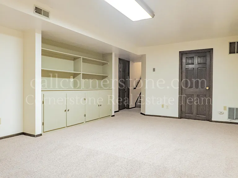 3427 Clubheights Dr — Photo 34