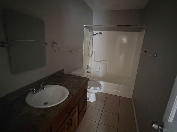 3rd image of 127 S Saint Louis Ave
