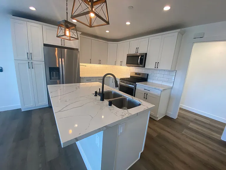 4250 Cleveland Ave #1 — Photo 7