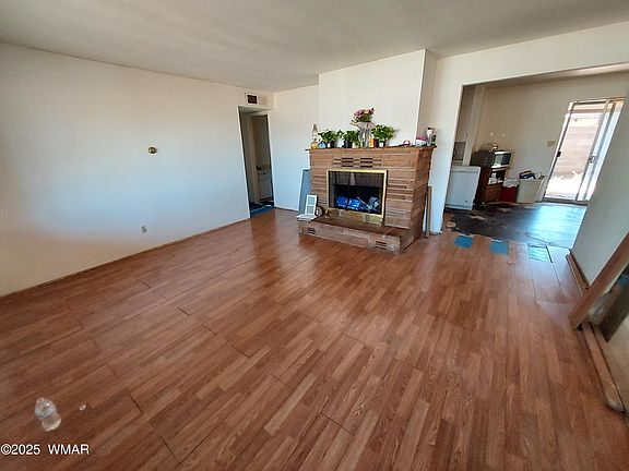 4th image of 167 Navajo Dr