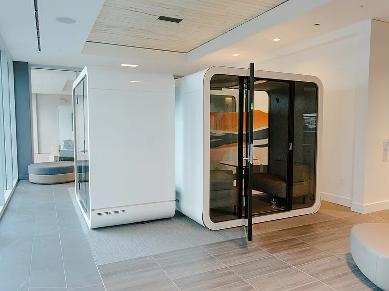 Adeline Luxury Living — Photo 42
