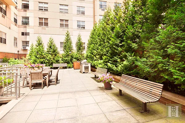 Sold by Halstead Real Estate | media 20