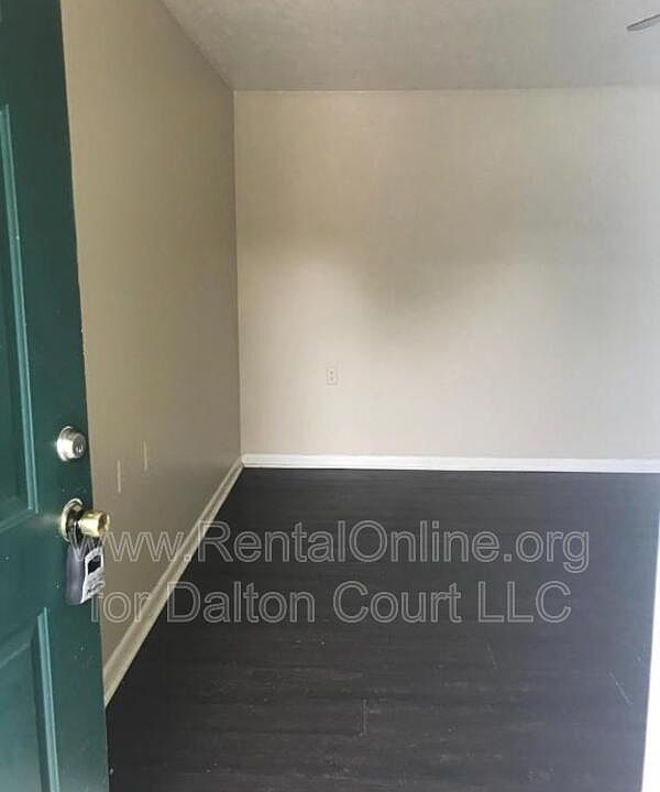 1st image of 5312 Milner Rd Unit 5N