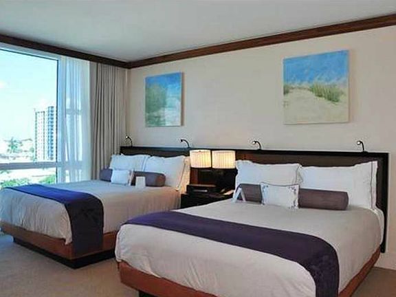 5th image of 6801 Collins Ave #602