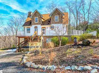 215 Ponder Ln, Taylors, SC 29687