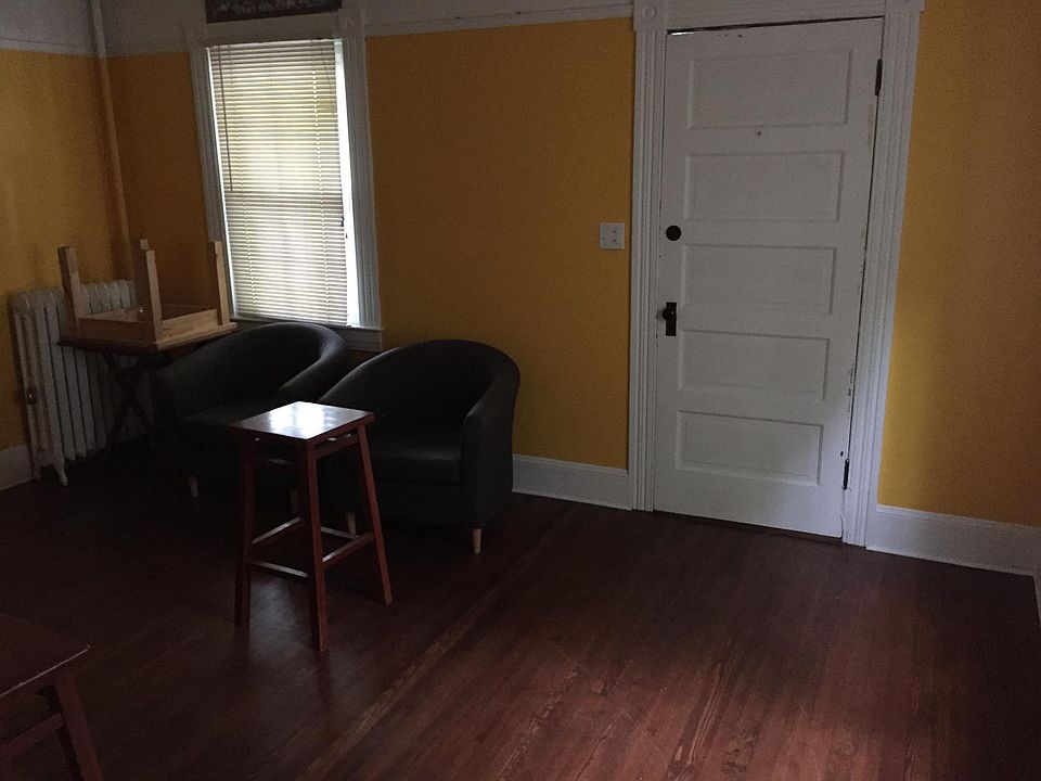 First floor front room/den