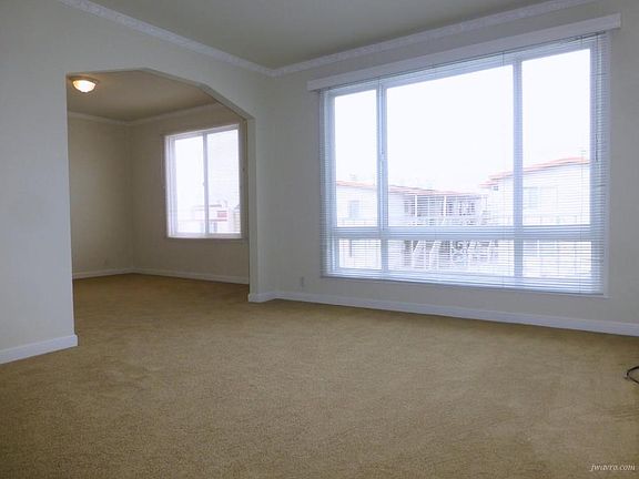 4th image of 3419 Taraval St