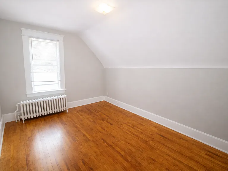 322 Pierce St — Photo 19