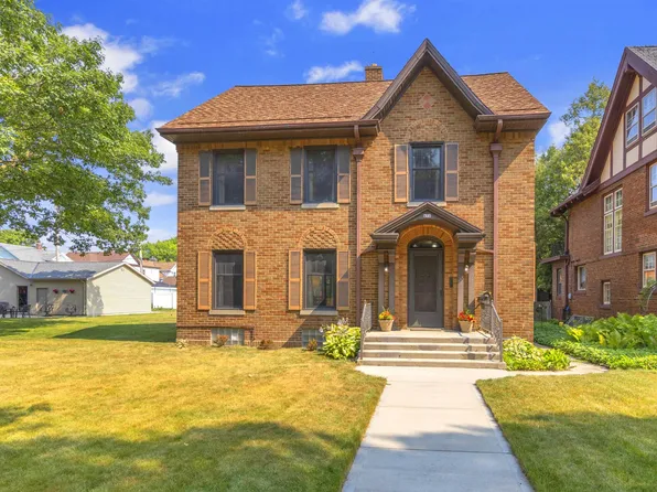 416 Lincoln Ave, Sheboygan, WI 53081