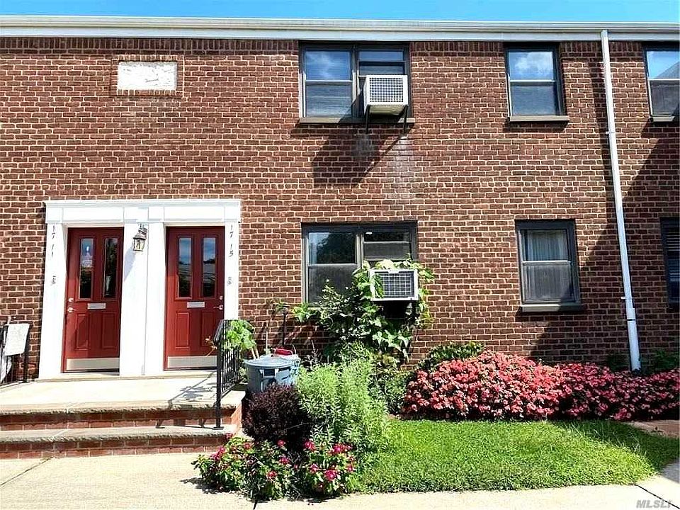 1st image of 17-15 160th St #5-93