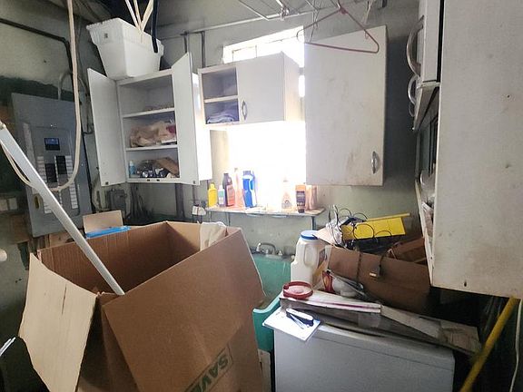 5th image of 519 47th St NE