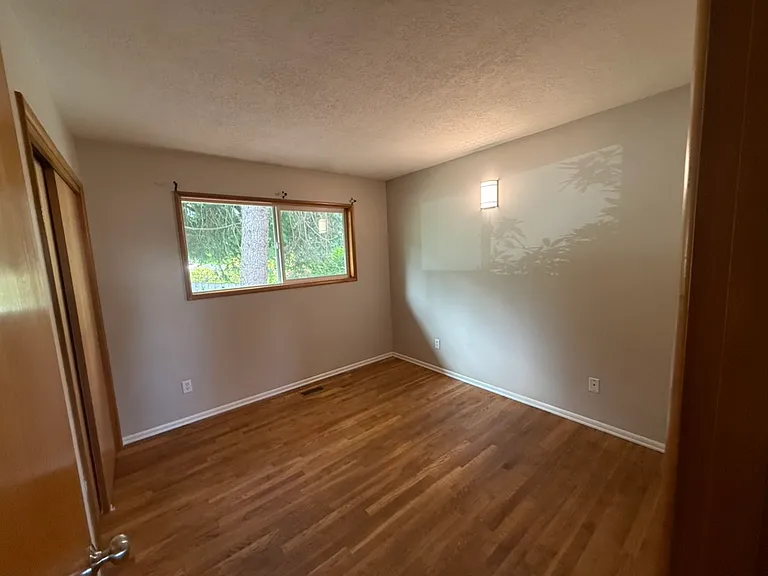 12913 SE Taylor Ct — Photo 11