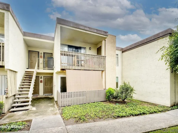 432 Edgehill Ln Unit 165, Oceanside, CA 92054