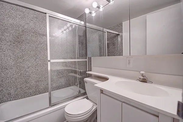 Rented by Urbane Brokerage | media 24