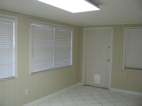 5th image of 3920 Bay To Bay Blvd
