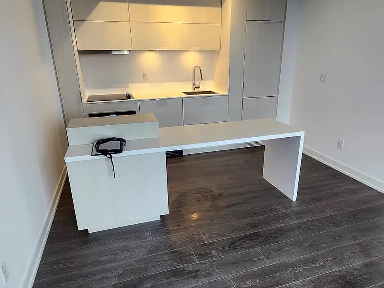 370 N Martha St #501 — Photo 15