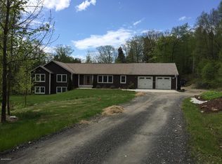 75 Old Orebed Rd, Lanesborough, MA 01237