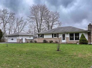 980 Alpine Rd, Wellsville, PA 17365