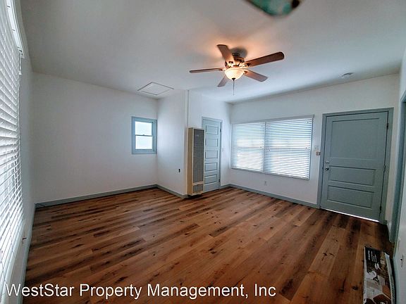 3rd image of 526 Magnolia Ave APT 3