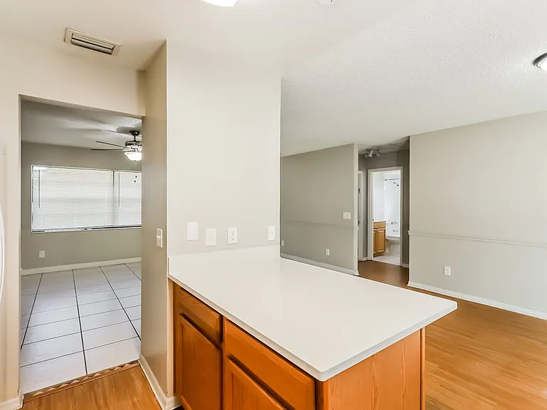 2926 W Campbell Rd — Photo 9