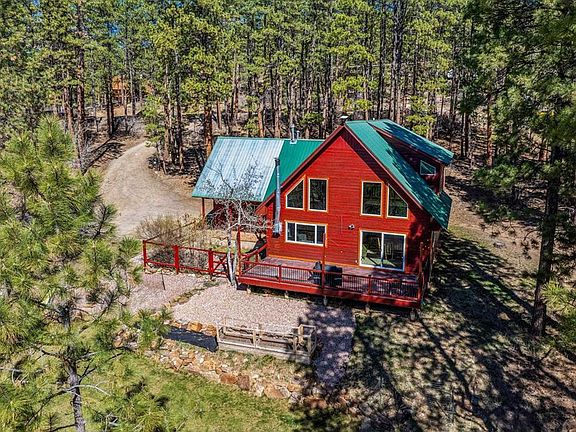 2nd image of 954 Pine Tree Drive