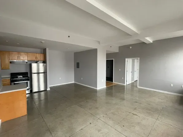 955-1 Main St #505, Bridgeport, CT 06604