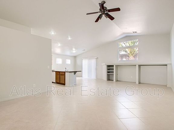 2nd image of 3724 Canary Creek Ave