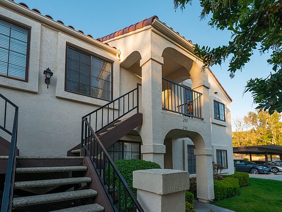 2nd image of 13211 Wimberly Sq Unit 292