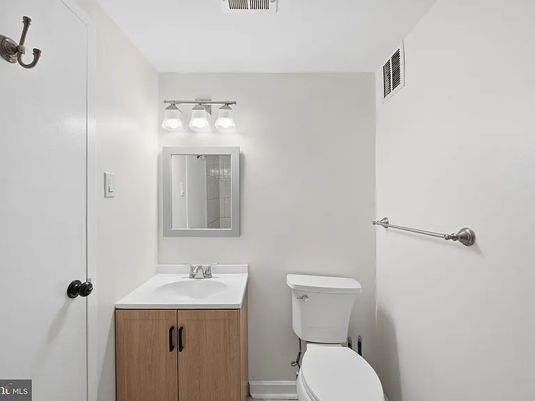 5340 Holmes Run Pkwy #704 — Photo 28