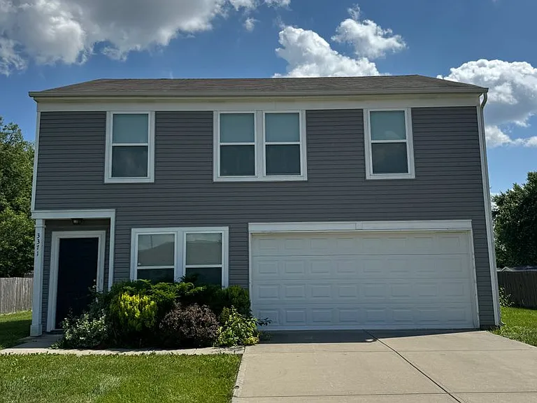 3371 Fall Valley Dr — Photo 1