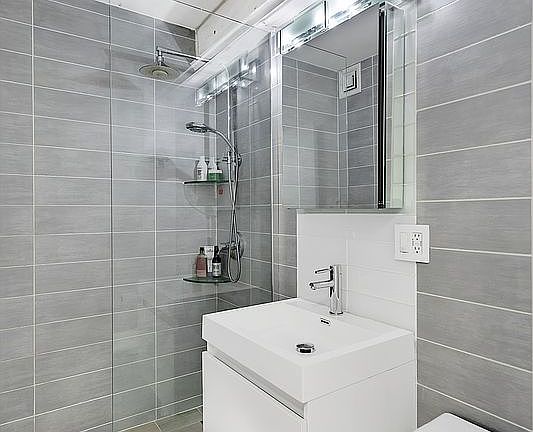 5th image of 430 W 34th St APT 11G