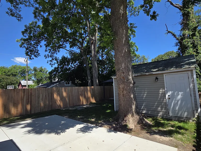 1522 Barron St — Photo 20
