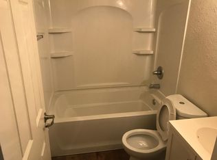 124 Adeline Dr APT 5, Belleville, IL