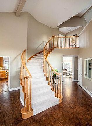 4th image of 3355 Newton Dr
