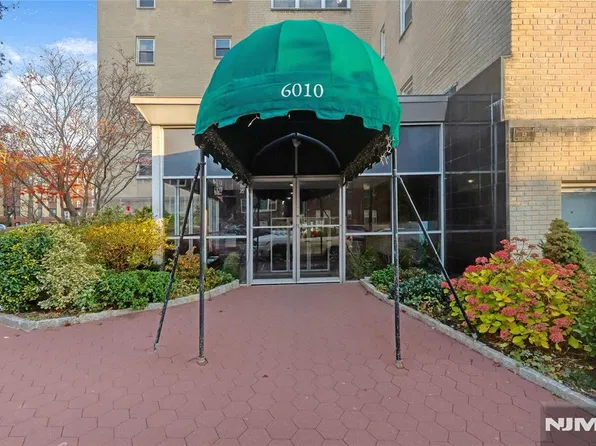 6010 Kennedy Boulevard, West New York, NJ 07093